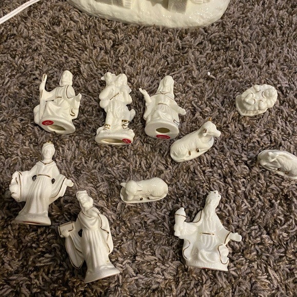 Electric nativity set - Picture 3 of 9